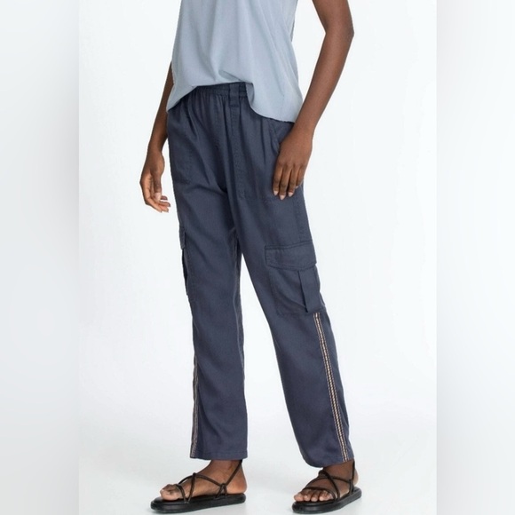 Johnny Was Cargo Pants 🩷 - Picture 1 of 8